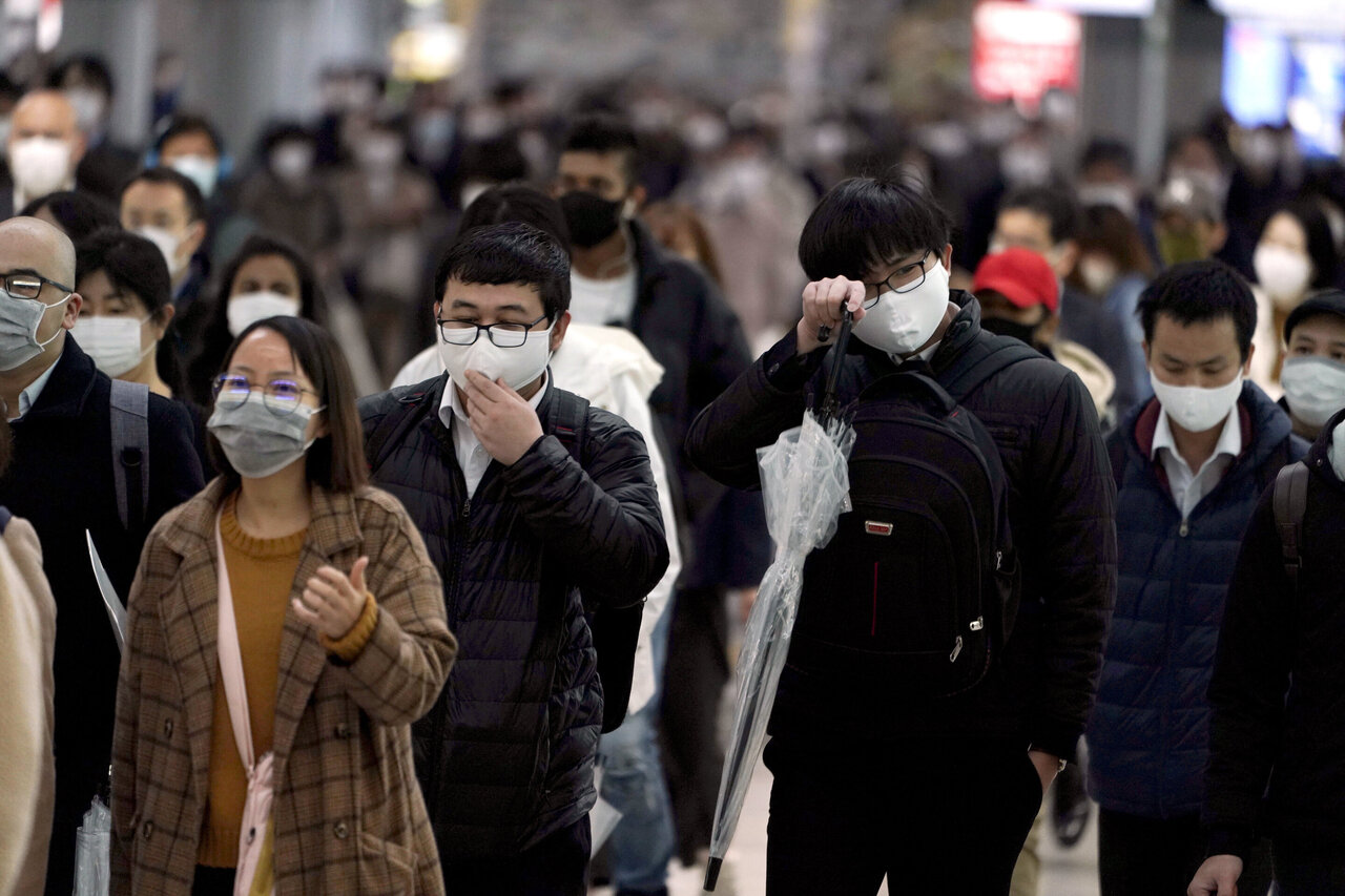 Low-tech Japan challenged in working from home amid pandemic