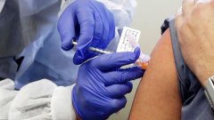 开发冠状病毒疫苗只是第一步，制造和分配疫苗
