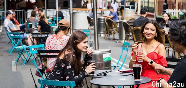 NSW_Gov_alfreso_dining_The_Rocks.jpg,0