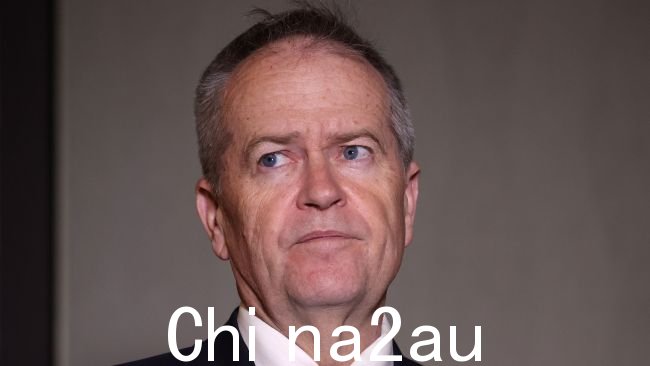 Bill Shorten 已对任何试图偷钱的人发出“明确警告”。图片：Liam Kidston