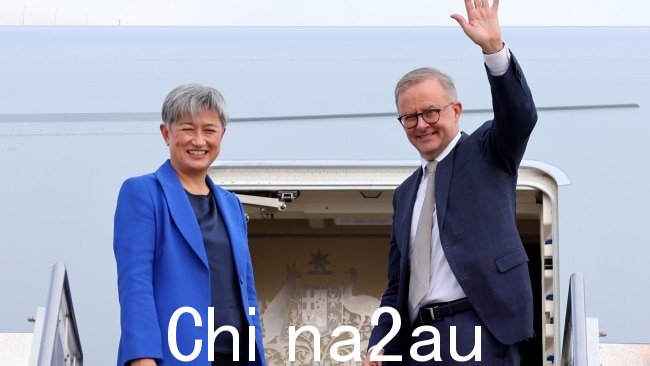 总理 Anthony Albanese 和外交部长 Penny Wong 不久后飞往日本工党在 5 月的选举中获胜。图片：Getty