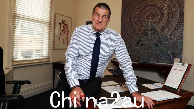 前总理 Jeff Kennett 有 dem在要求澳大利亚人对其进行投票之前，Anthony Albanese 提供了有关声音将如何运作的更多详细信息。图片：Aaron Francis