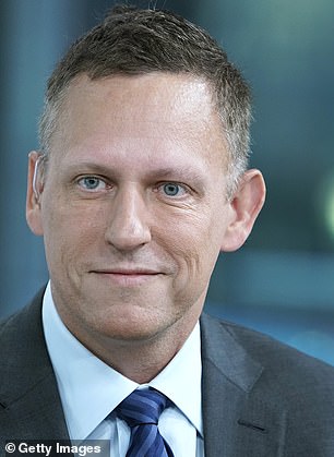  Peter Thiel，55 岁，于 2017 年 10 月在奥地利维也纳与交往多年的男友 Matt Danzeisen 结婚