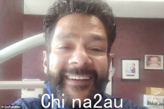 Mighty Ducks 明星 Shaun Weiss 在庆祝清醒 3 年后开玩笑说逮捕和 SHOCK 面部照片