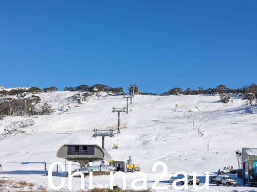 Perisher, New South Wales度假村的滑雪场覆盖着健康的雪