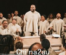 Kanye West 周日服务期间真正发生的事情 - 以及您如何参加