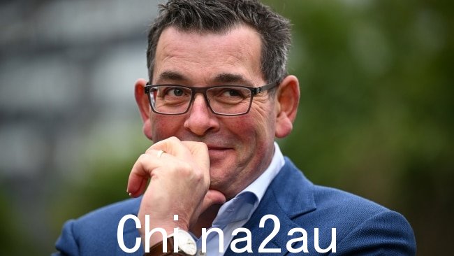 丹尼尔·安德鲁斯 (Daniel Andrews) 称约翰·佩苏托 (John Pesutto) 在议会之声中的立场是出于政治动机，旨在巩固自由党内部的支持。图片：Getty