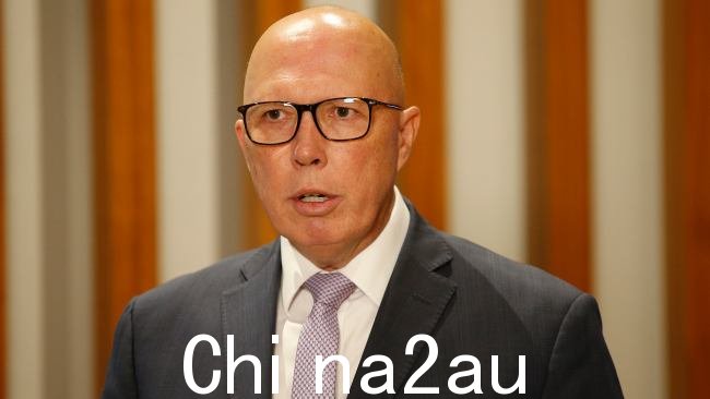 Peter Dutton 在 上对 Peter Dutton 进行了攻击周五讨论防守问题。图片：NCA NewsWire / John Appleyard