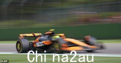 一级方程式赛车 - 艾米利亚·罗马涅大奖赛直播：起跑时间、排行榜和逐圈更新，奥斯卡·皮亚斯特里 (Oscar Piastri) 受罚后，马克斯·维斯塔潘 (Max Verstappen