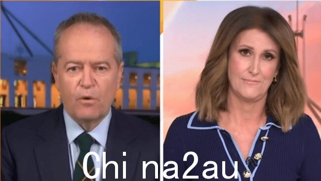 Sunrise 主持人娜塔莉·巴尔 (Natalie Barr) 与前工党领袖比尔·肖顿 (Bill Shorten) 就政府部长级改组问题发生激烈冲突。图片来源：七网=