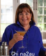 伊娜·加滕 (Ina Garten) 坦率地讲述了她父亲童年时期的虐待经历，她透露她认为父亲会杀了她