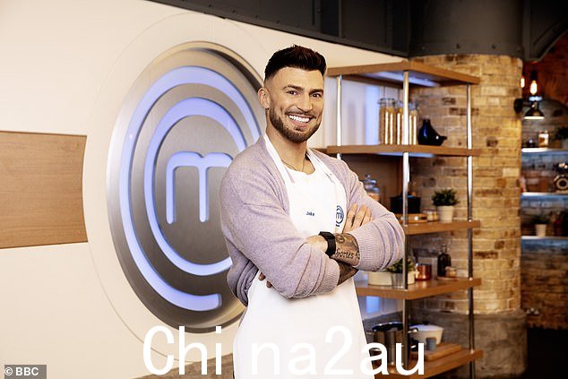 Jake Quickenden 在未能给评委留下深刻印象而被《名人厨艺大师》淘汰时感到“失望”