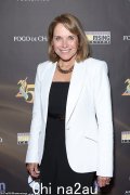 凯蒂·库里克 (Katie Couric) 和凯莉·里帕 (Kelly Ripa) 领衔主演，向 9/11 受害者致敬——恐怖袭击 23 年后