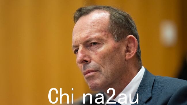 前总理托尼·阿博特 (Tony Abbott) 加入了对阿尔巴尼亚政府虚假信息法案的批评行列，联盟党将正式反对这些新措施。图片：NCA NewsWire / Martin Ollman。