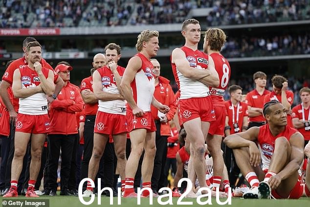 悉尼天鹅队在周六的 AFL 决胜局中被雄狮队羞辱