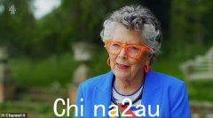 84 岁的普鲁·利斯 (Prue Leith) 女士透露，她曾经考虑过离开 Bake Off，因为她“真的老了”，需要和孙子们一起度假