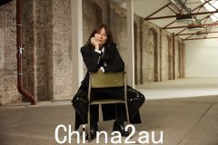 达维娜·麦考尔 (Davina McCall) 宣布与《龙穴》明星史蒂文·巴特利特 (Steven Bartlett) 合作，宣布职业生涯发生重大转变，旨在帮助其他人“享受”生活