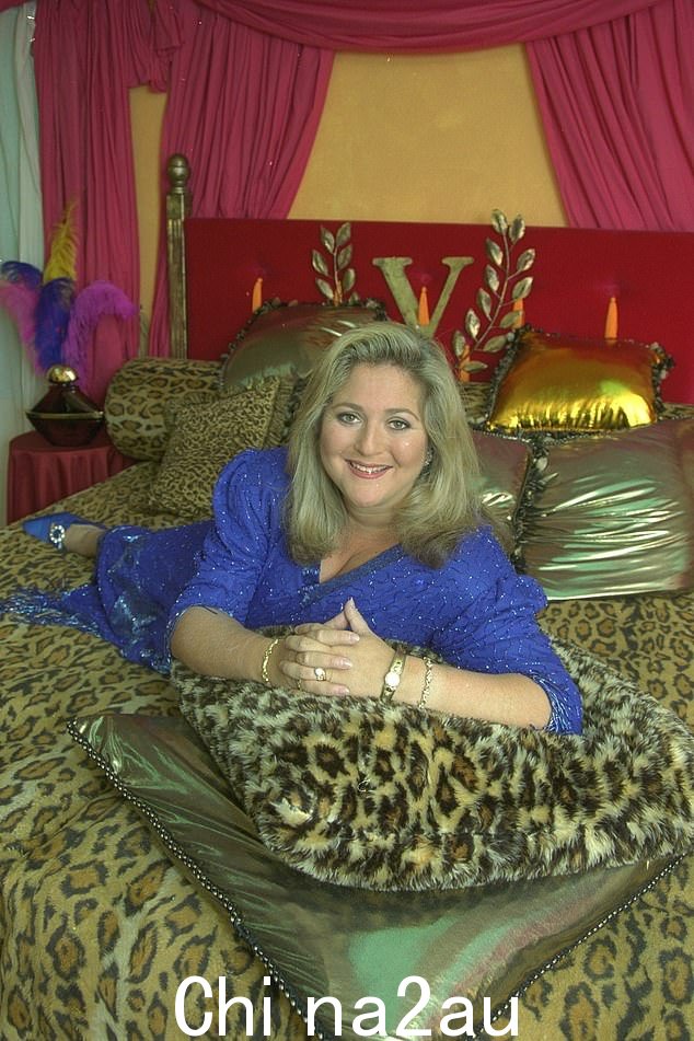 Vanessa Feltz，62 岁，揭露了她在 Big Breakfast 床上搞笑而性感的采访背后的真相，包括她最大的遗憾