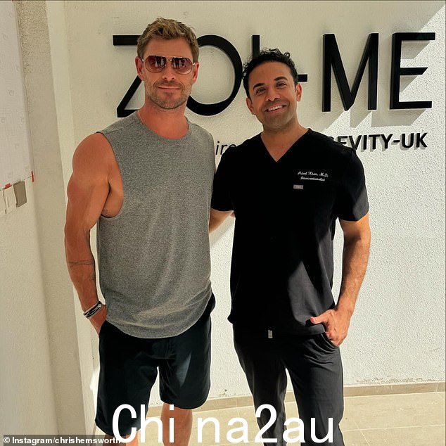 好莱坞明星 Chris Hemsworth 与世界著名的再生干细胞科学家 Adeel Khan 博士合影