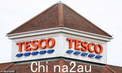 上世纪 80 年代被砍掉的热门商品重新回到商店货架后，特易购 (Tesco) 购物者疯狂了