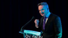 克里斯·乌尔曼（Chris Uhlmann）声称能源部长克里斯·鲍文（Chris Bowen）在能源价格问题上“操纵”澳大利亚人，因为许多人都在为账单而苦苦挣扎