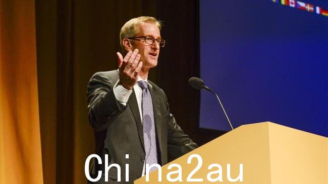 波特兰市长 Ted Wheeler 在最近的新南威尔士州毒品政策峰会上表示，他的该市的毒品非刑罪化实验是一场灾难。图片：Anthony Pidgeon/Redferns，来自 Getty Images。